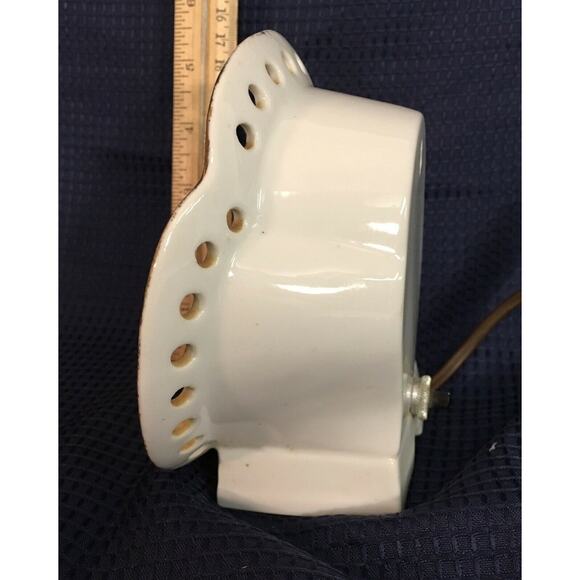 Vintage Mid-Century Lipper & Mann “The Last Supper” Ceramic mantle Night Light - Picture 9 of 10